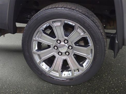 Used 2017 GMC Sierra 1500 Denali w/ Denali Ultimate Package image 35