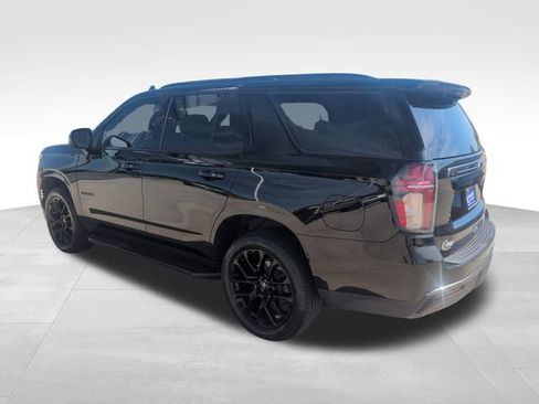 Used 2022 Chevrolet Tahoe RST w/ Luxury Package AWD/4WD image 4