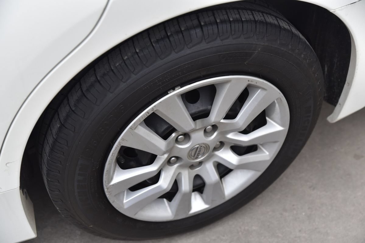 Used 2013 Nissan Altima 2.5 S FWD image 25