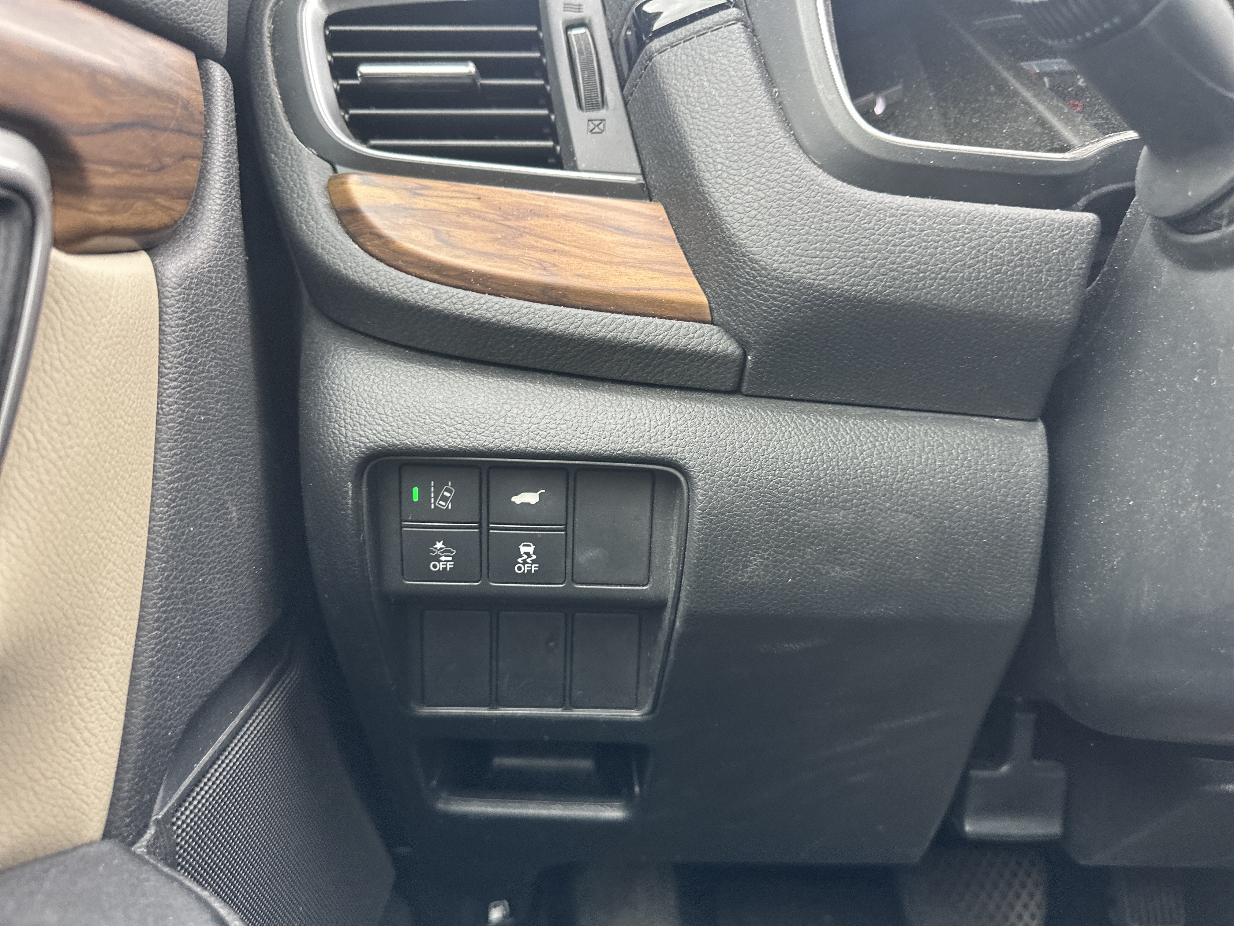 Used 2018 Honda CR-V Touring image 27