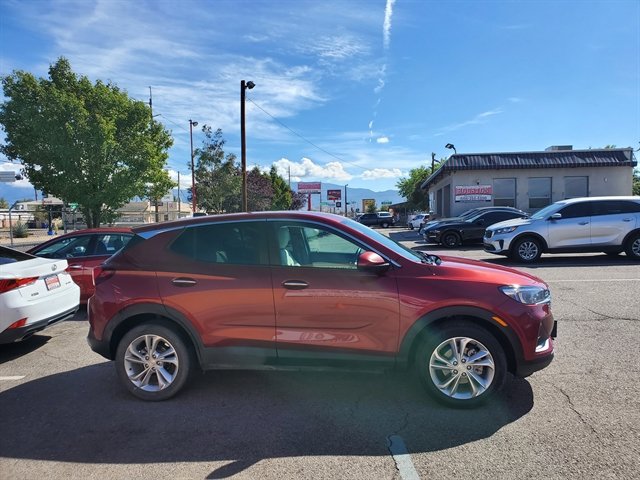 Used 2022 Buick Encore GX Preferred FWD image 3