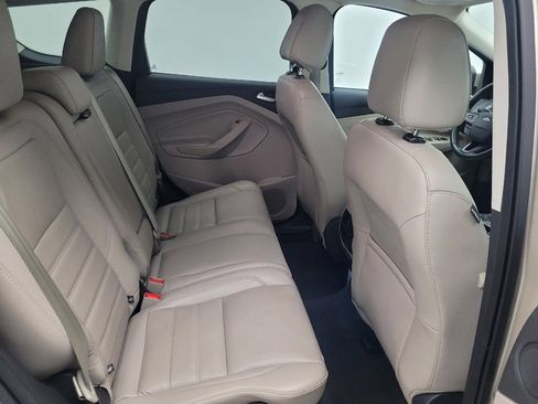 Used 2017 Ford Escape Titanium image 19