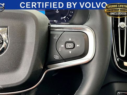 Certified 2023 Volvo XC40 B4 Plus w/ Driver Assist Package FWD image 28