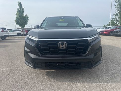 Used 2025 Honda CR-V EX image 2