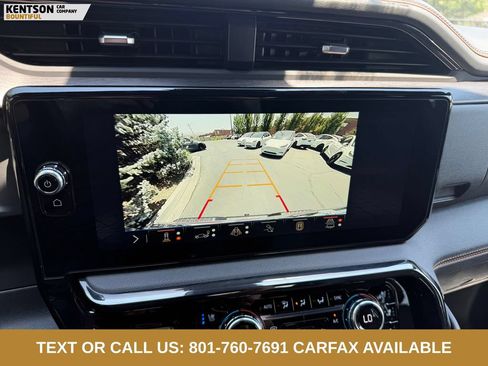 Used 2024 GMC Sierra 1500 AT4 w/ Technology Package AWD/4WD image 32