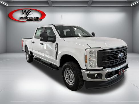 New 2026 Ford F250 4x4 Crew Cab Super Duty image 3