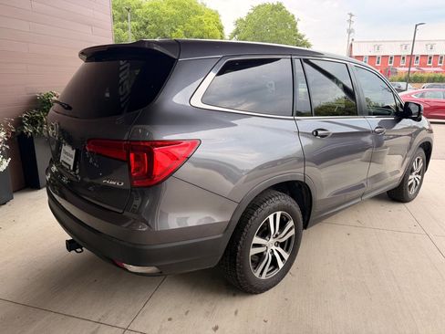Used 2017 Honda Pilot EX-L image 7