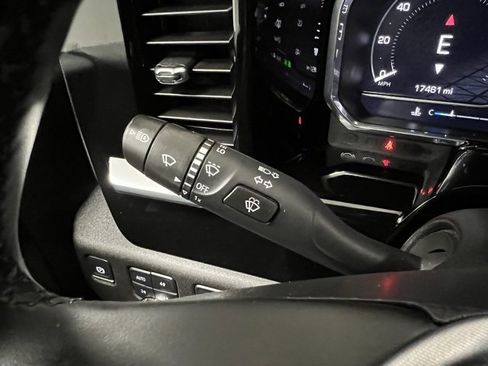 Used 2024 GMC Sierra 1500 Elevation image 34