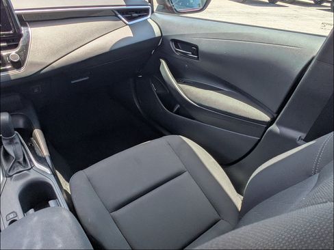 Used 2024 Toyota Corolla LE FWD image 15
