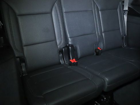 Used 2024 Chevrolet Tahoe LT image 33