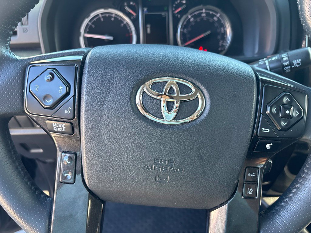 Used 2022 Toyota 4Runner TRD Off-Road Premium w/ Moonroof Package AWD/4WD image 20