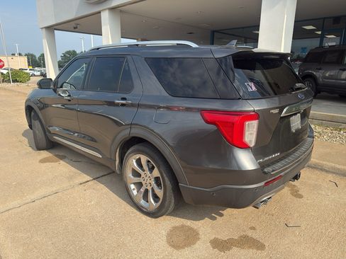 Used 2020 Ford Explorer Platinum w/ Premium Technology Package AWD/4WD image 8