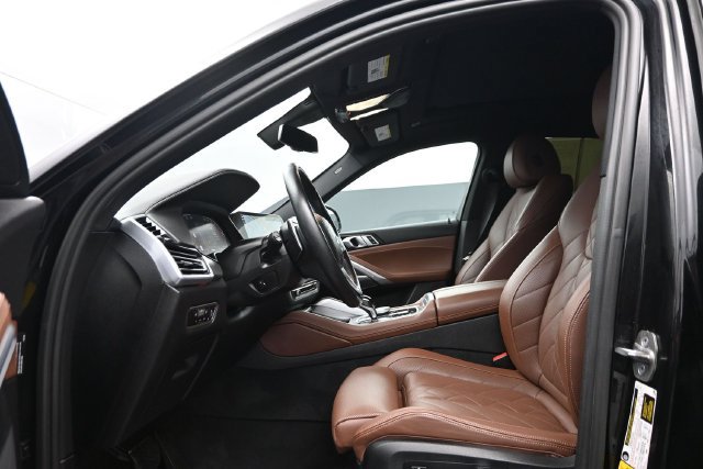 Used 2023 BMW X6 xDrive40i w/ Premium Package AWD/4WD image 6