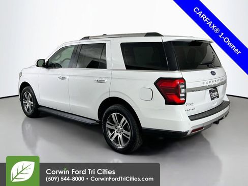 Used 2024 Ford Expedition Limited image 11