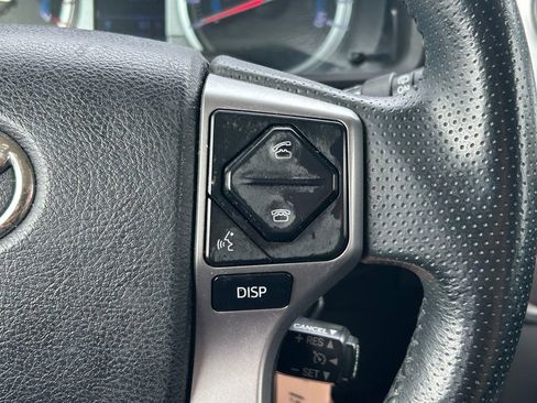 Used 2016 Toyota 4Runner SR5 RWD image 37