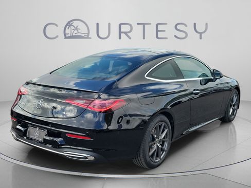 New 2026 Mercedes-Benz CLE 300 4MATIC Coupe image 2