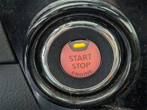 Used 2024 Nissan Titan Platinum Reserve w/ Moonroof Package image 25