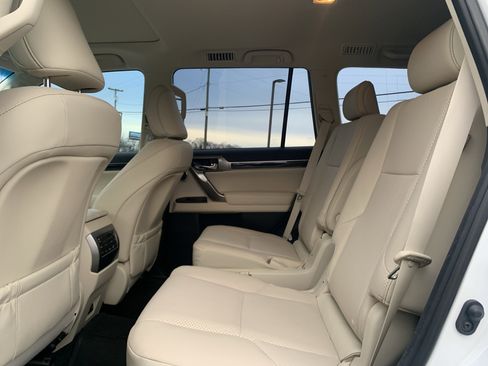 Certified 2023 Lexus GX 460 Luxury image 32