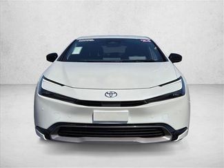 Used 2024 Toyota Prius XLE video 2