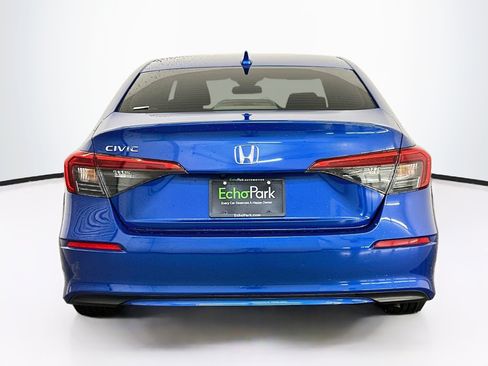 Used 2024 Honda Civic LX image 7