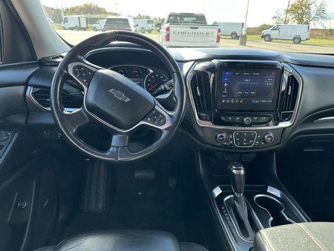 Used 2020 Chevrolet Traverse RS w/ LPO, Floor Liner Package image 21