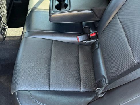 Used 2019 Kia Stinger Premium image 31