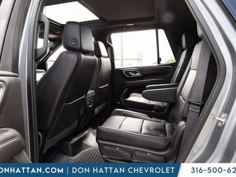 Used 2021 Chevrolet Tahoe Z71 w/ Z71 Signature Package AWD/4WD image 12