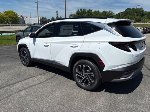 New 2026 Hyundai Tucson Limited AWD/4WD image 3