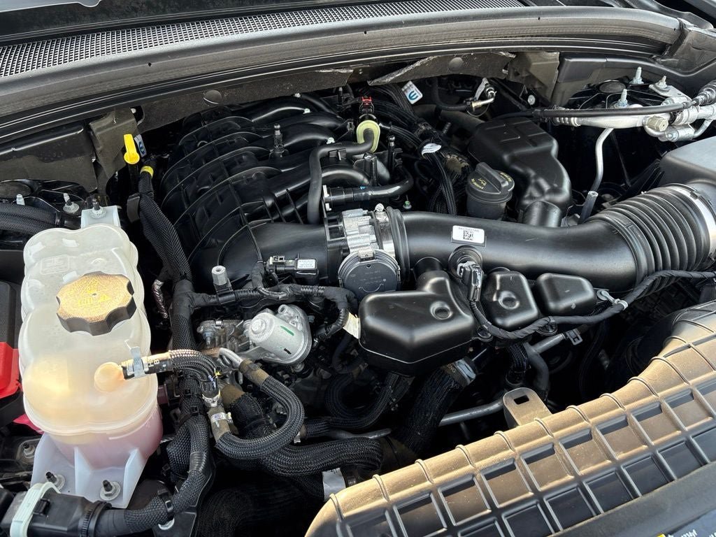 Used 2023 Jeep Grand Cherokee L Laredo AWD/4WD image 36