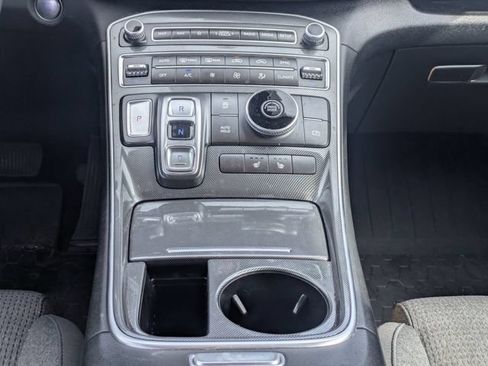 Used 2023 Hyundai Santa Fe SEL FWD image 20