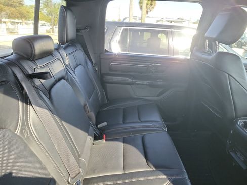 Used 2022 RAM 1500 Limited image 10
