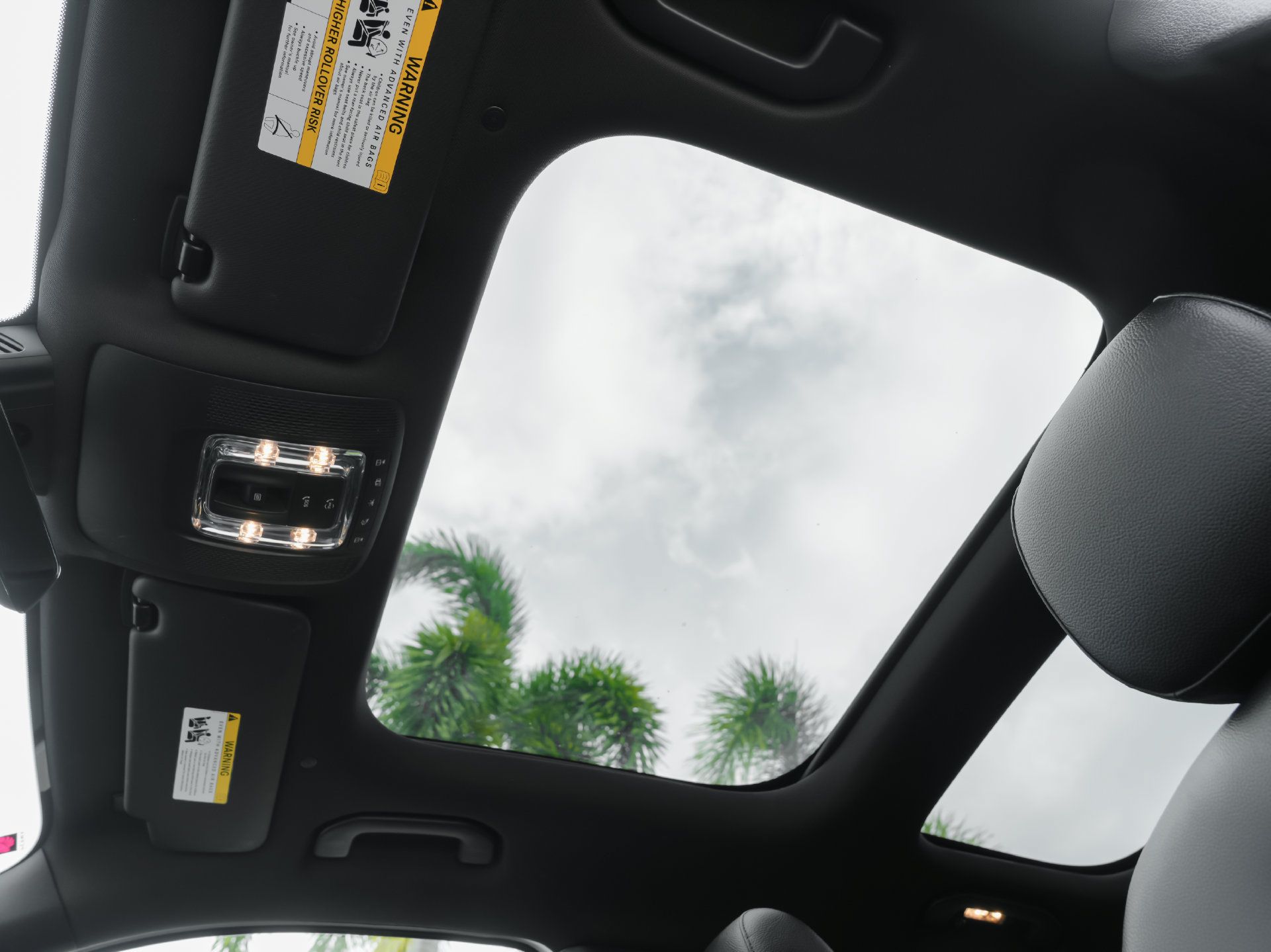 Used 2022 Mercedes-Benz GLB 250 image 22