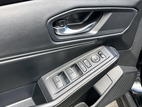 Used 2023 Honda Accord Sport image 32