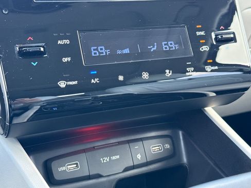 Used 2022 Hyundai Tucson SEL w/ Convenience + Premium Package FWD image 22