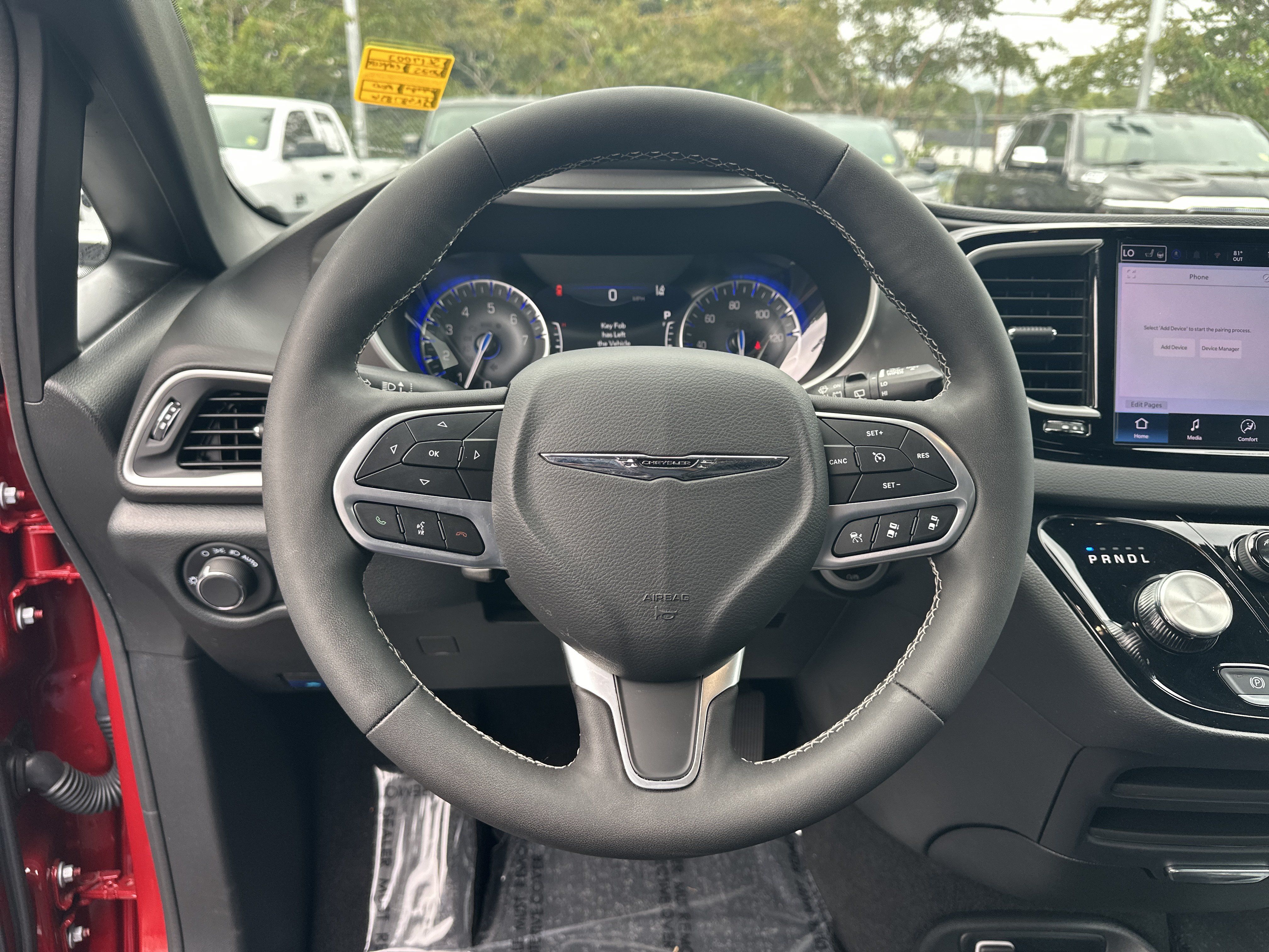 Used 2025 Chrysler Voyager LX FWD image 25