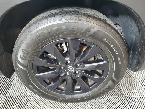 Used 2024 MAZDA CX-50 AWD 2.5 S w/ Premium Package image 11