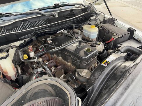 Used 2014 RAM 2500 Longhorn image 17