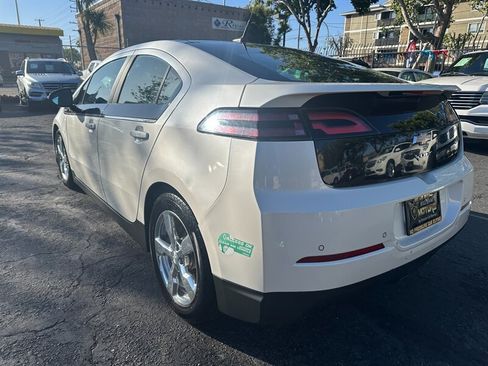 Used 2012 Chevrolet Volt Premium w/ Premium Trim Package FWD image 6