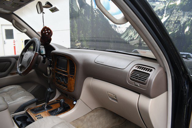 Used 1999 Toyota Land Cruiser AWD/4WD image 25