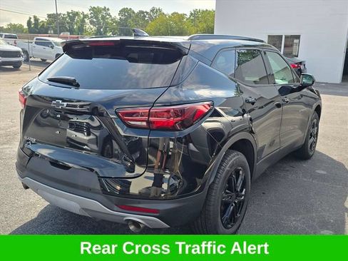Certified 2024 Chevrolet Blazer LT w/ Convenience Package FWD image 4