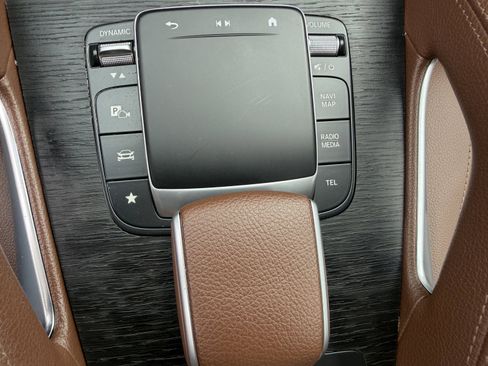 Used 2024 Mercedes-Benz GLS 450 4MATIC image 36