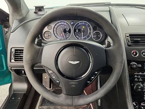 Used 2015 Aston Martin DB9 Coupe RWD image 57