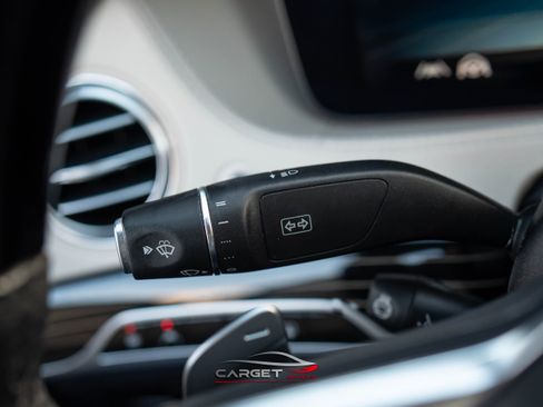 Used 2020 Mercedes-Benz S 560 Sedan image 27