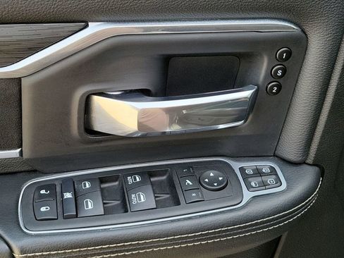 Used 2024 RAM 2500 Laramie w/ Sport Appearance Package image 23