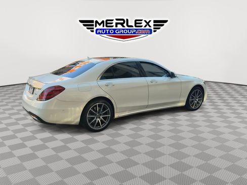 Used 2019 Mercedes-Benz S 560 Sedan w/ AMG Line Exterior image 8