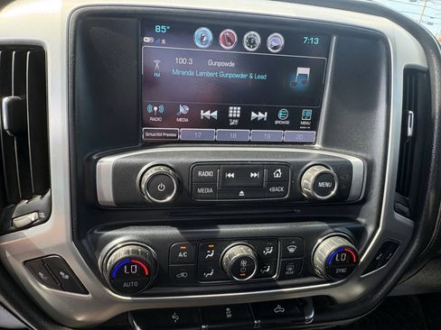 Used 2017 GMC Sierra 1500 SLT w/ SLT Premium Package AWD/4WD image 29
