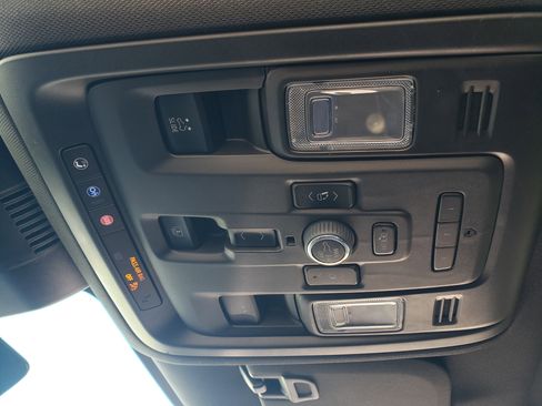 Used 2023 Chevrolet Tahoe High Country image 27