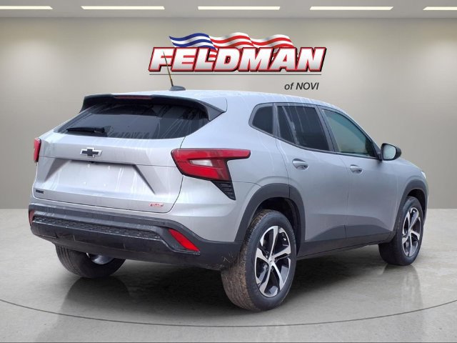 Used 2024 Chevrolet Trax RS FWD image 6