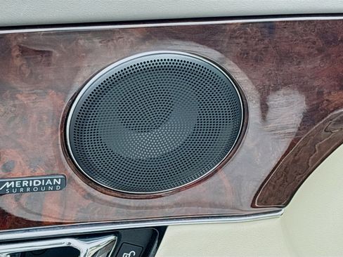 Used 2017 Jaguar XJ L Portfolio image 24