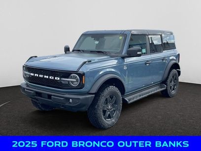 New 2025 Ford Bronco Outer Banks